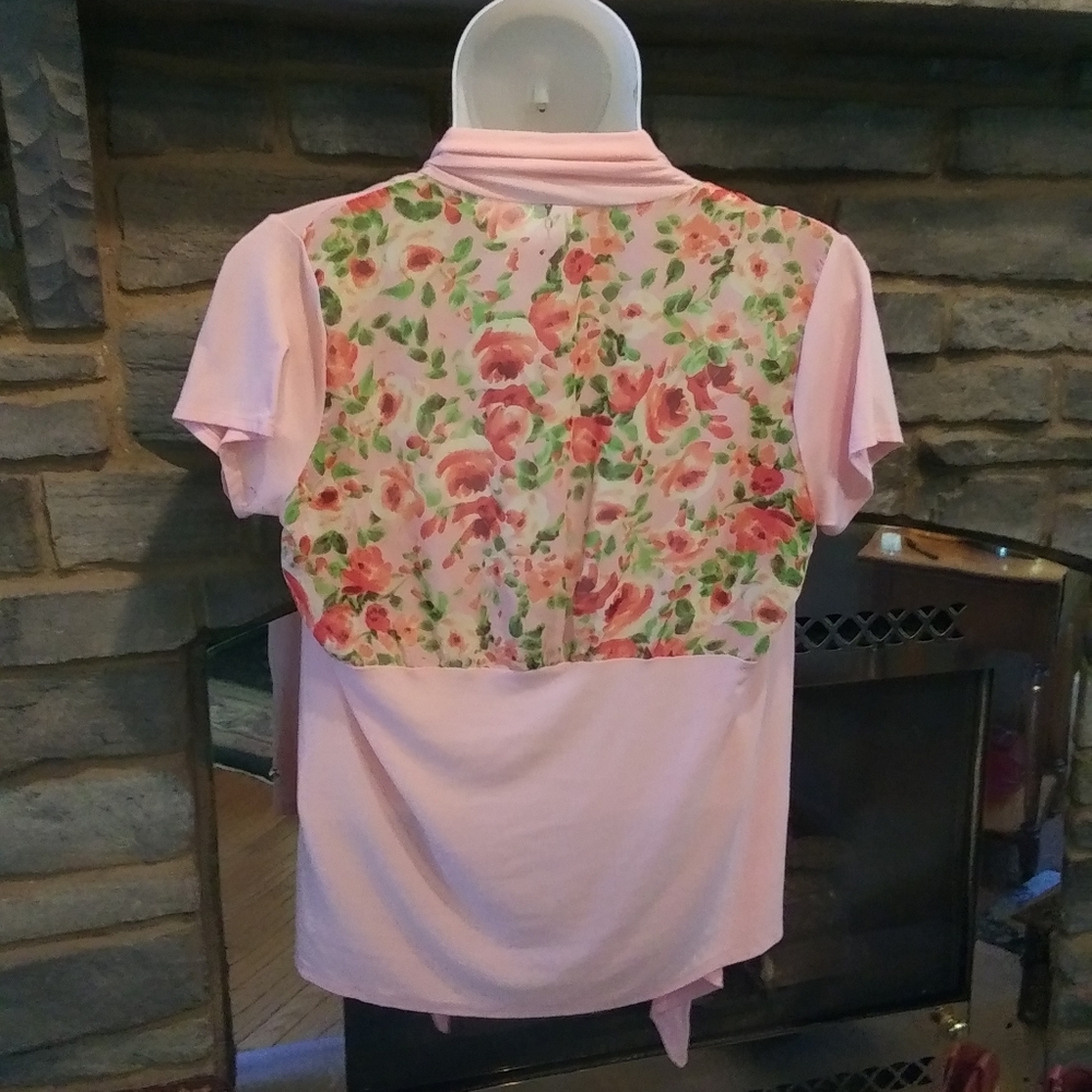 2X Flower Sheer top - Picture 5 of 5